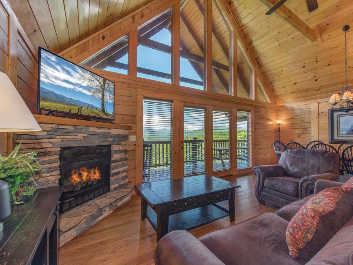 Eagles Point Lodge Gatlinburg Exterior photo