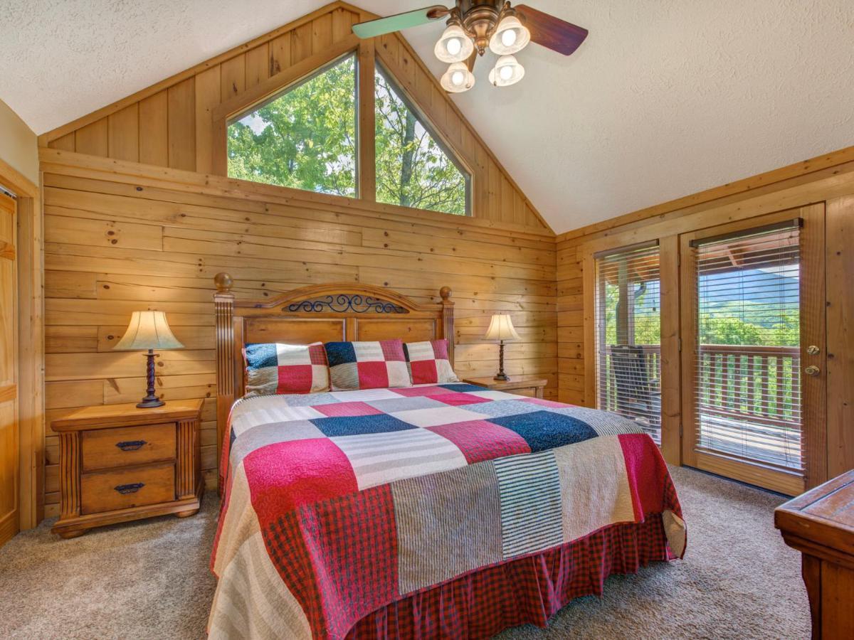 Eagles Point Lodge Gatlinburg Exterior photo
