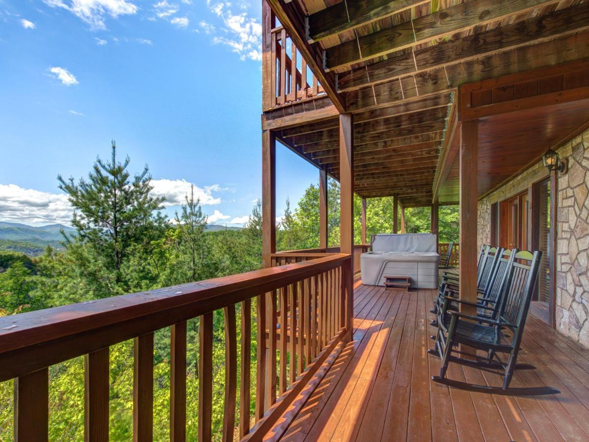 Eagles Point Lodge Gatlinburg Exterior photo